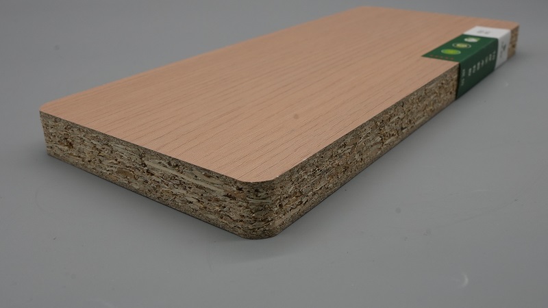 鹤壁市实木颗粒板的优缺点